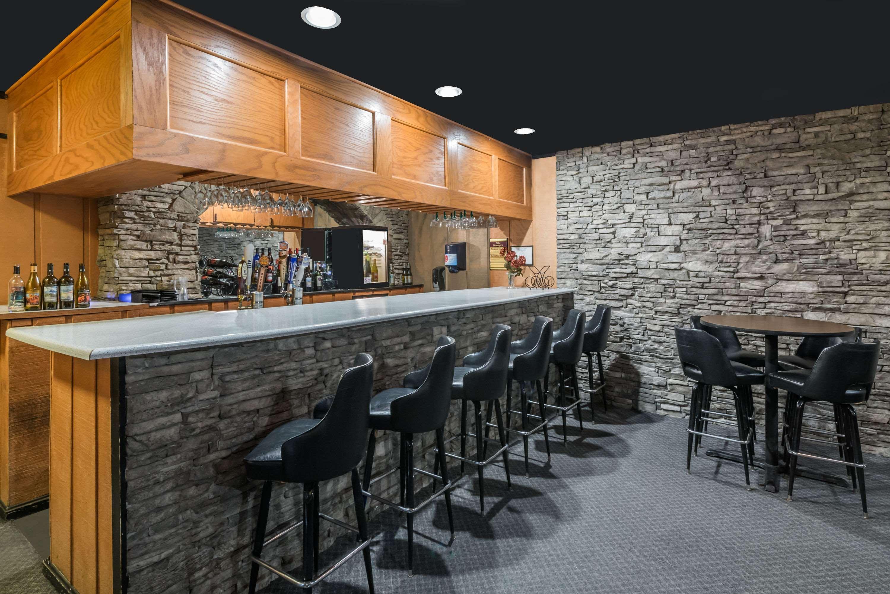 Ramada By Wyndham Strasburg - Shenandoah Valley Zewnętrze zdjęcie
